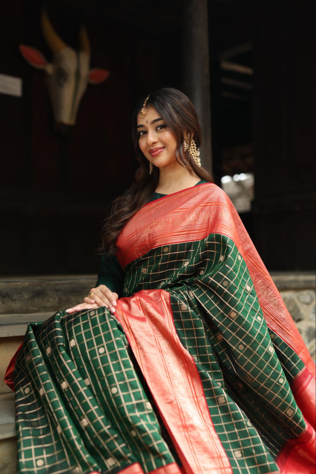 Why Less Styling Makes a Traditional Saree Look Stronger