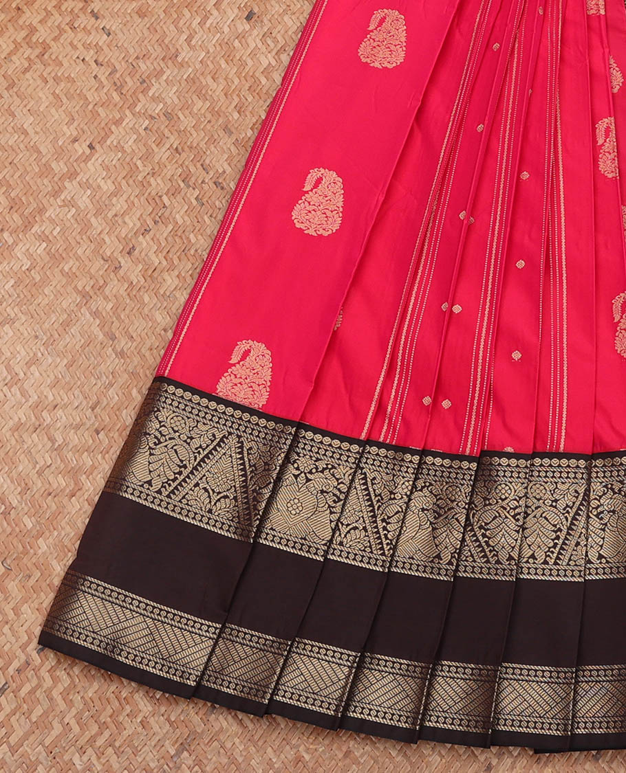 Red Budget Silk Saree, Adorned with Buttas and Stripes, Complemented by a Contrast Traditional Zari Rettai Pettu Border, Grand Jaal Pallu, and a Contrast Blouse