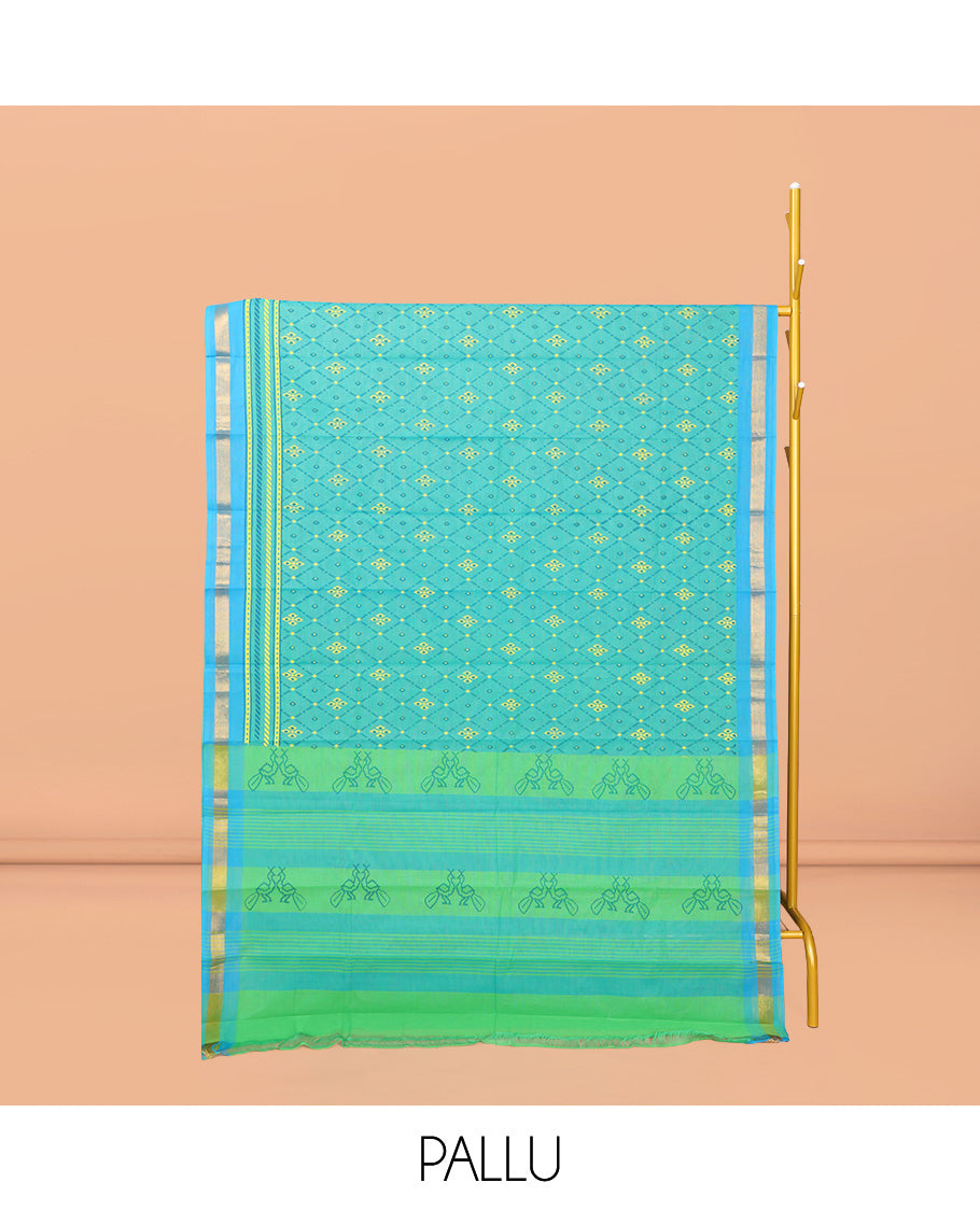 Blue Chirala Cotton Saree, Adorned with an Argyle Design, a Zari Border, Contrast Peacock Pallu, and a Contrast Blouse