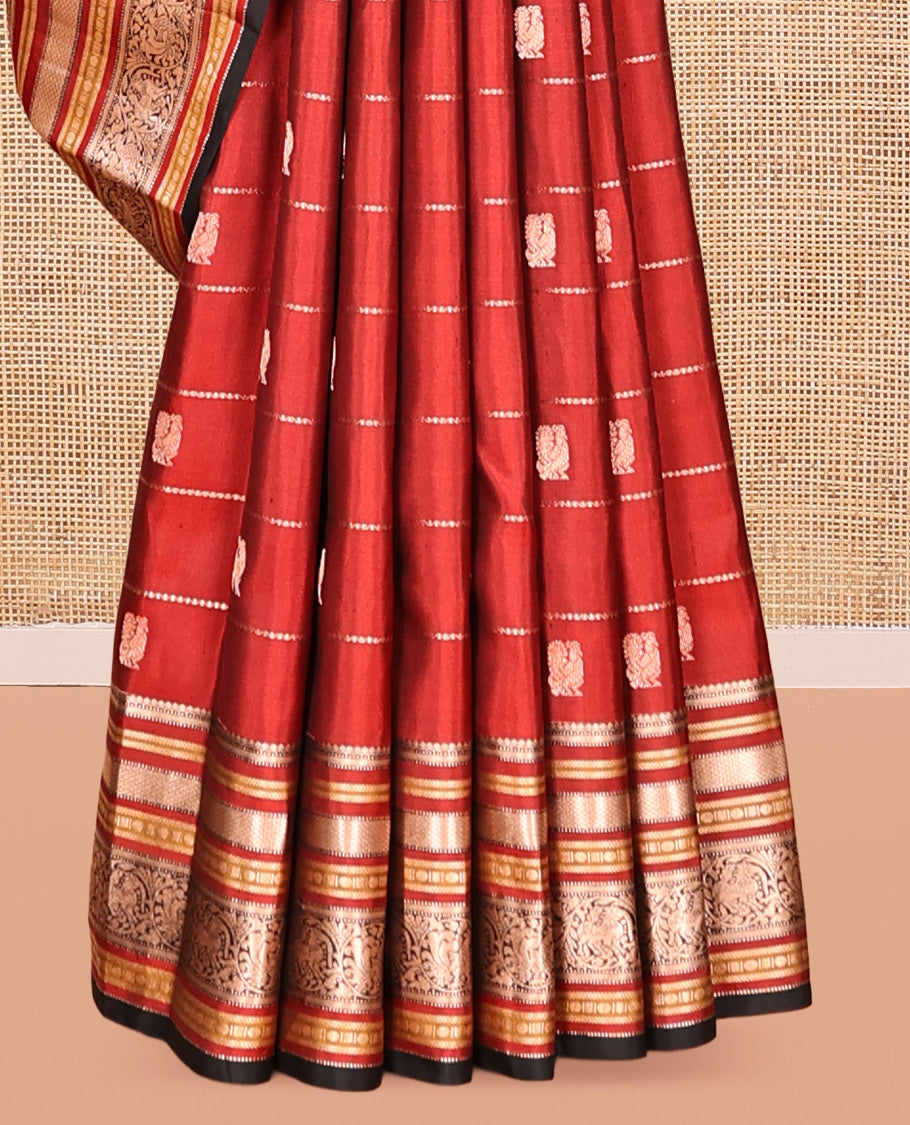 Maroon Striped-Mayil Buttas Vasundhara Silksaree, Contrast Border of Mayil Kann,Mayil, and Yaali, Jaal Pallu, and a Contrast Blouse