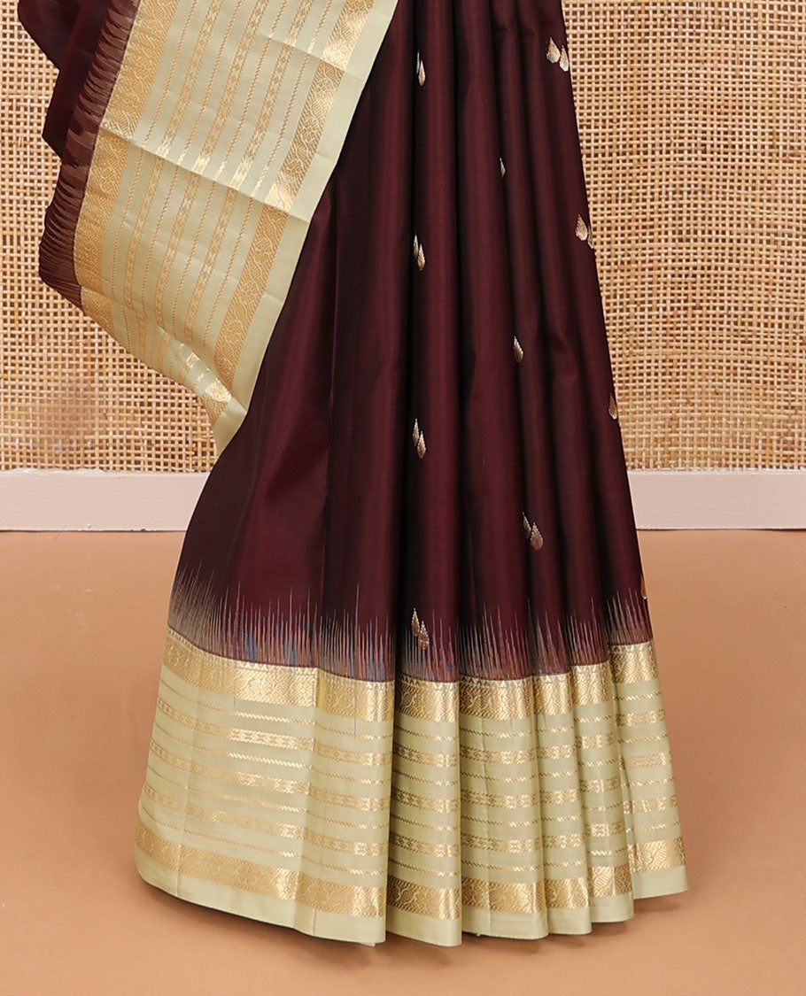 Maroon zari buttas silk saree, contrast border of rekku,banaras,cross kamalam & diamond & jaal pallu