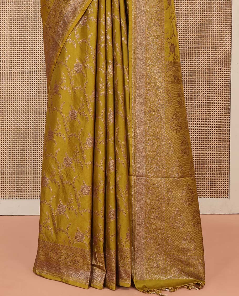 Green Mushru Silk Saree, Elegantly Woven with Floral Jaal Jacquard on Its Body, Sparsely Sparkled Zari Border, Mughal-Style Woven Pallu of Floral Bouquets, and Paired with a Matching Blouse