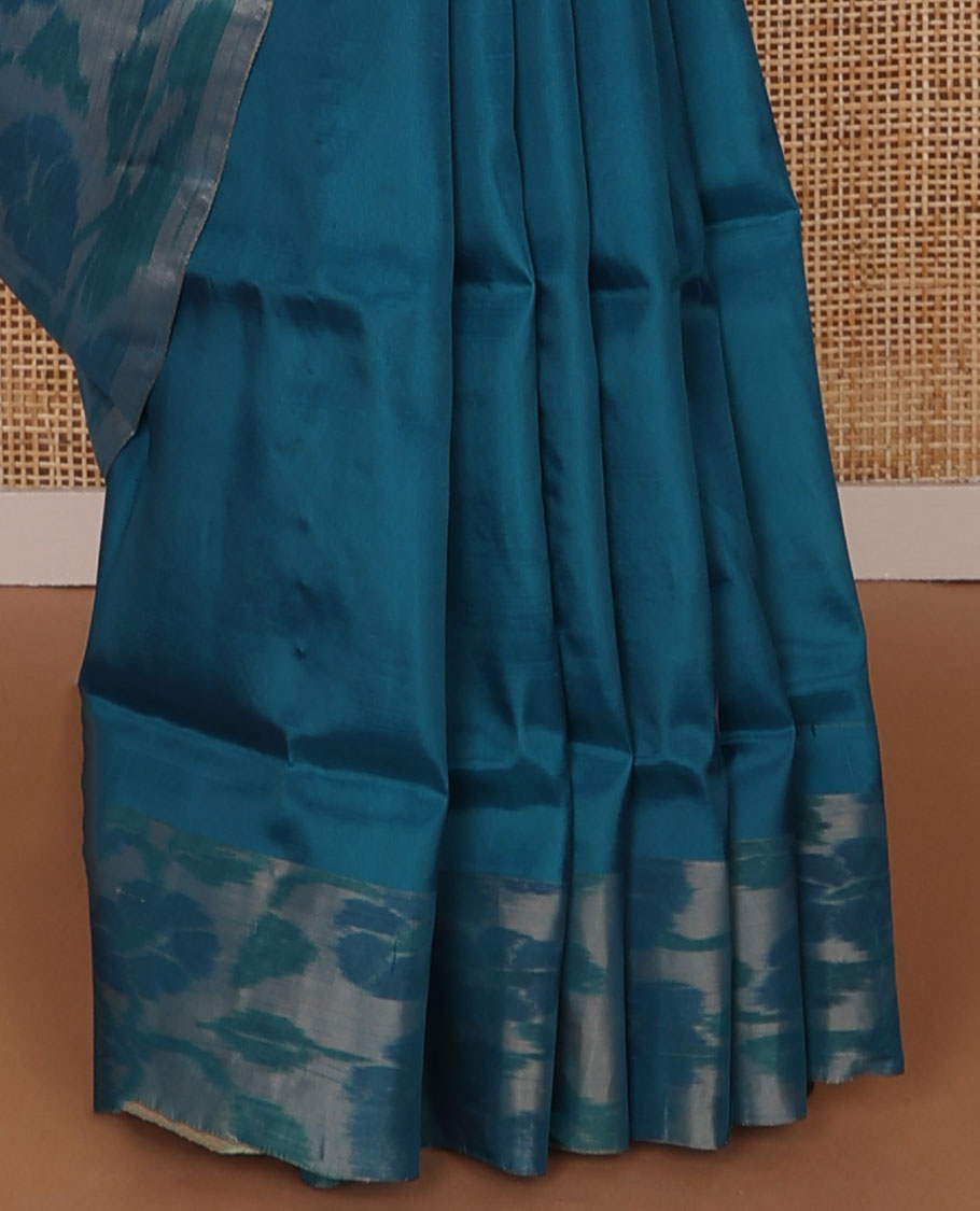 Blue motifs uppada saree with contrast floral design border & floral design pallu