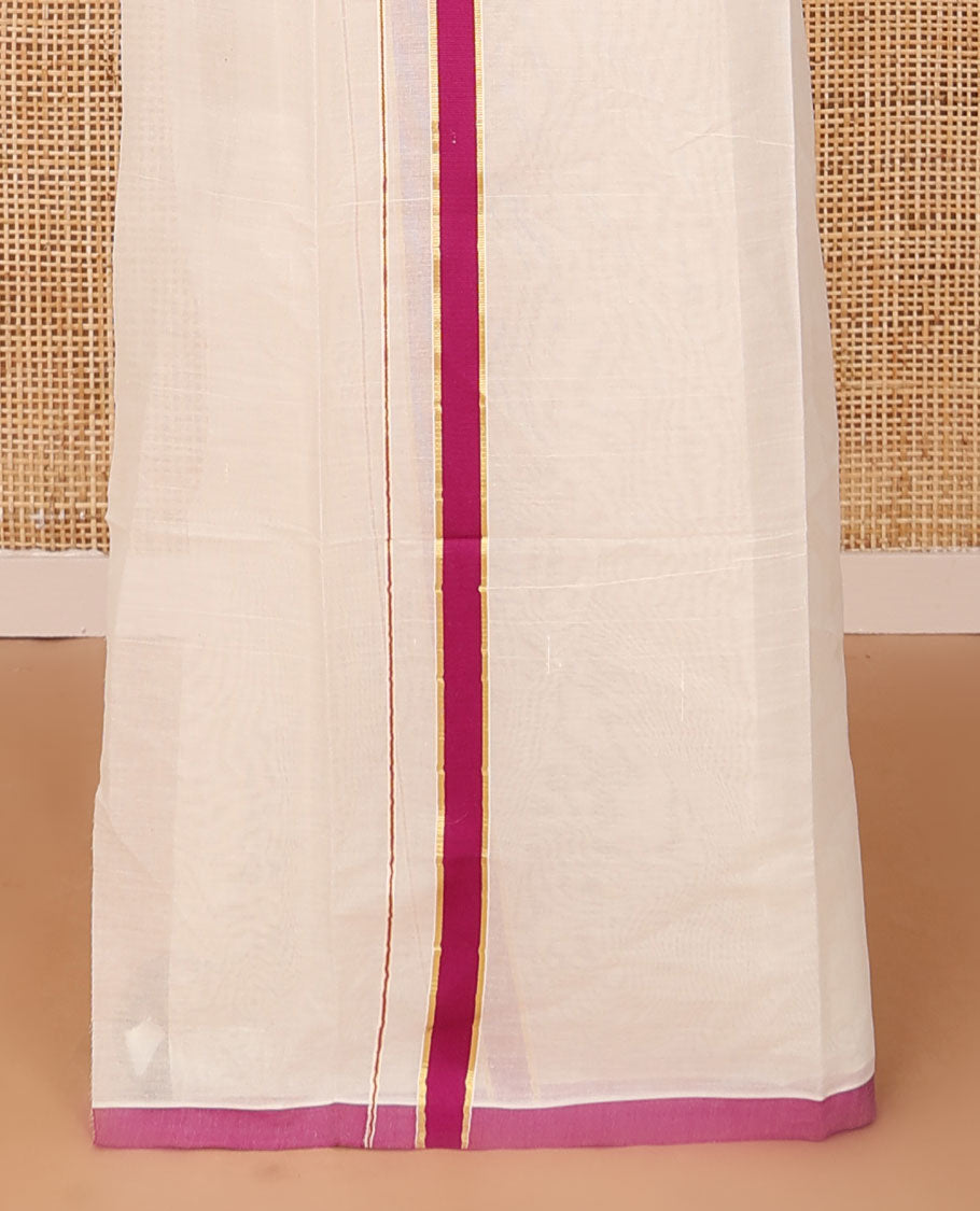 Cream plain Kerala mundu set with contrast pink border