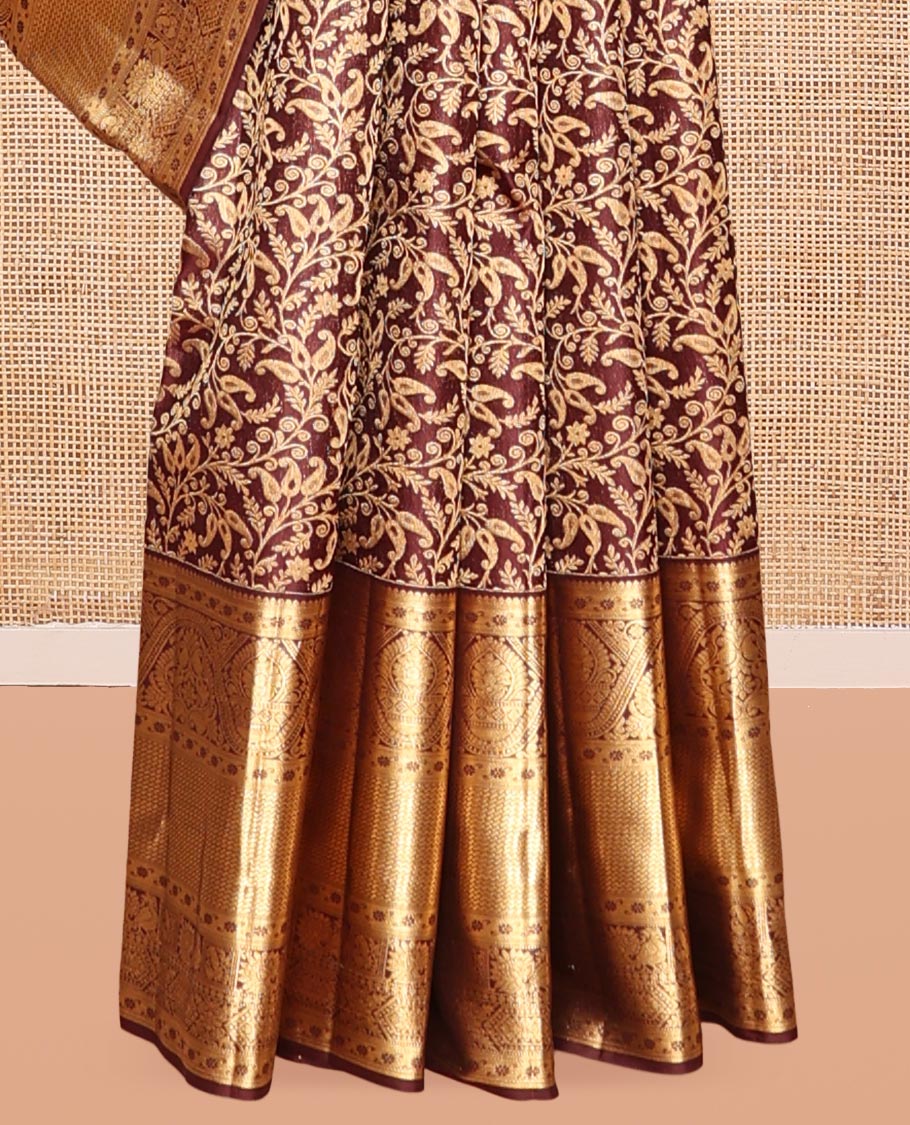 Maroon Kanchipuram Wedding Silk Saree, Elevated with Floral Jacquard Design, a Zari Border of Traditional Design, Grand Pallu, and a Matching Blouse