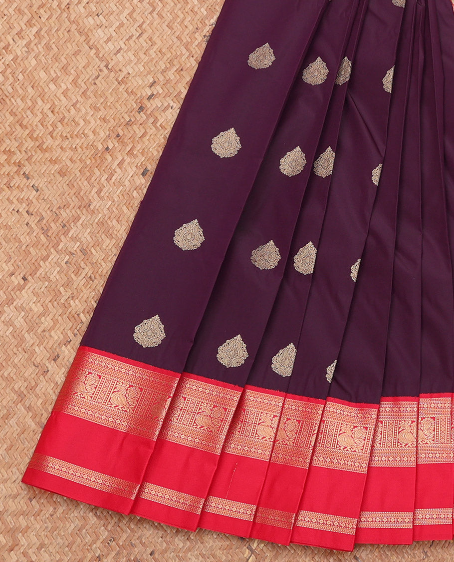 Maroon Budget Silk Saree, Adorned with Zari Buttas, Complemented by a Contrast Traditional Zari Rettai Pettu Border, Intricately Designed Pallu, and a Contrast Blouse