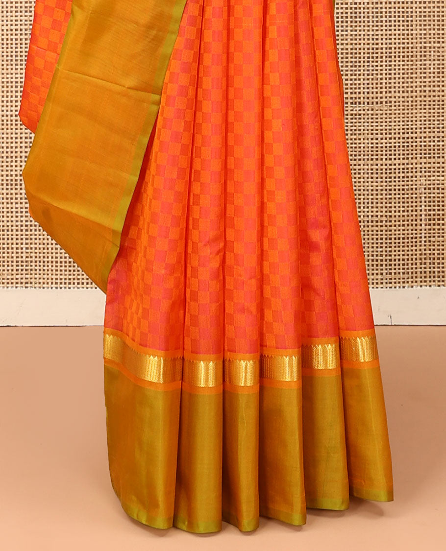 Orange payadi kattam Kanchipuram silk saree, contrast kaal erangina border of rekku, and vanki designs, and zari striped pallu