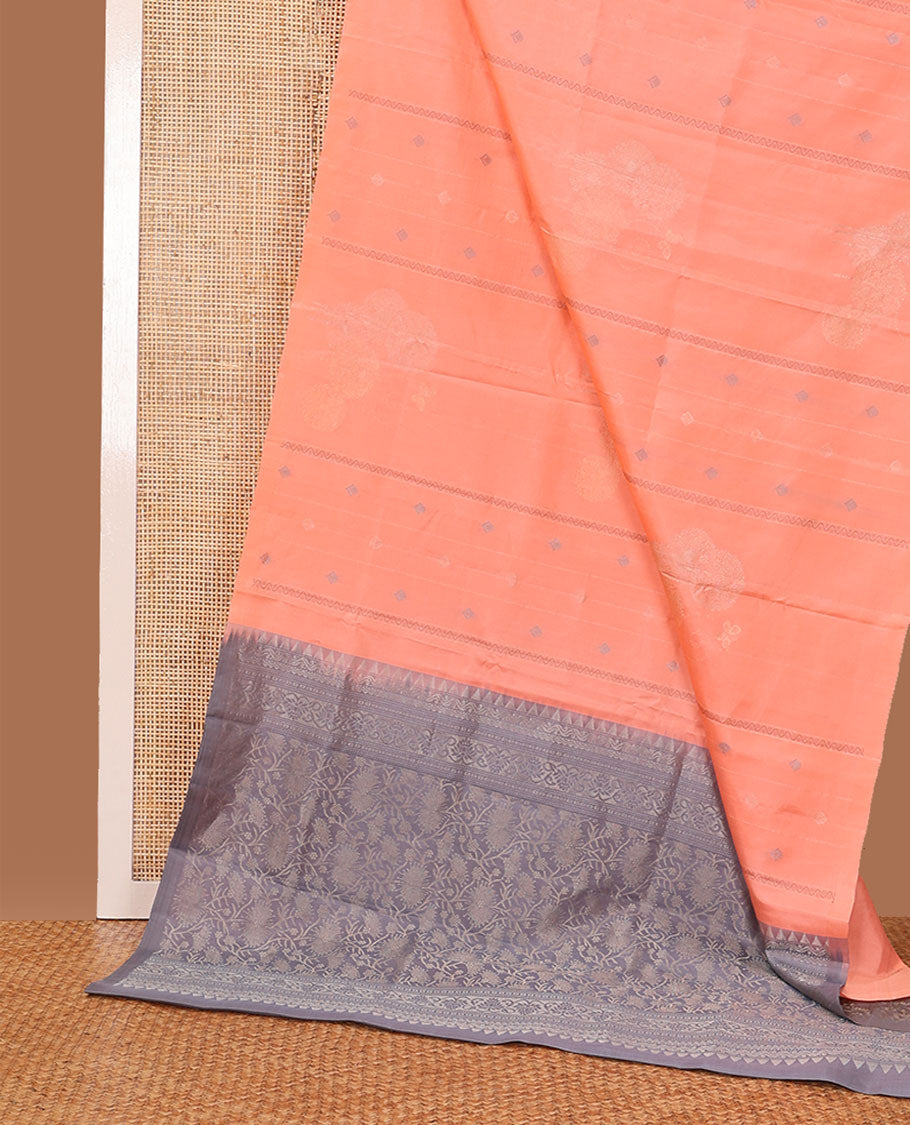 Borderless Peach Mayuri Soft Silk Saree Prettified with Buttas and Stripes All Over the Body, Complemented by a Contrast Pallu of Floral Jaal Design, and Paired with a Contrast Blouse