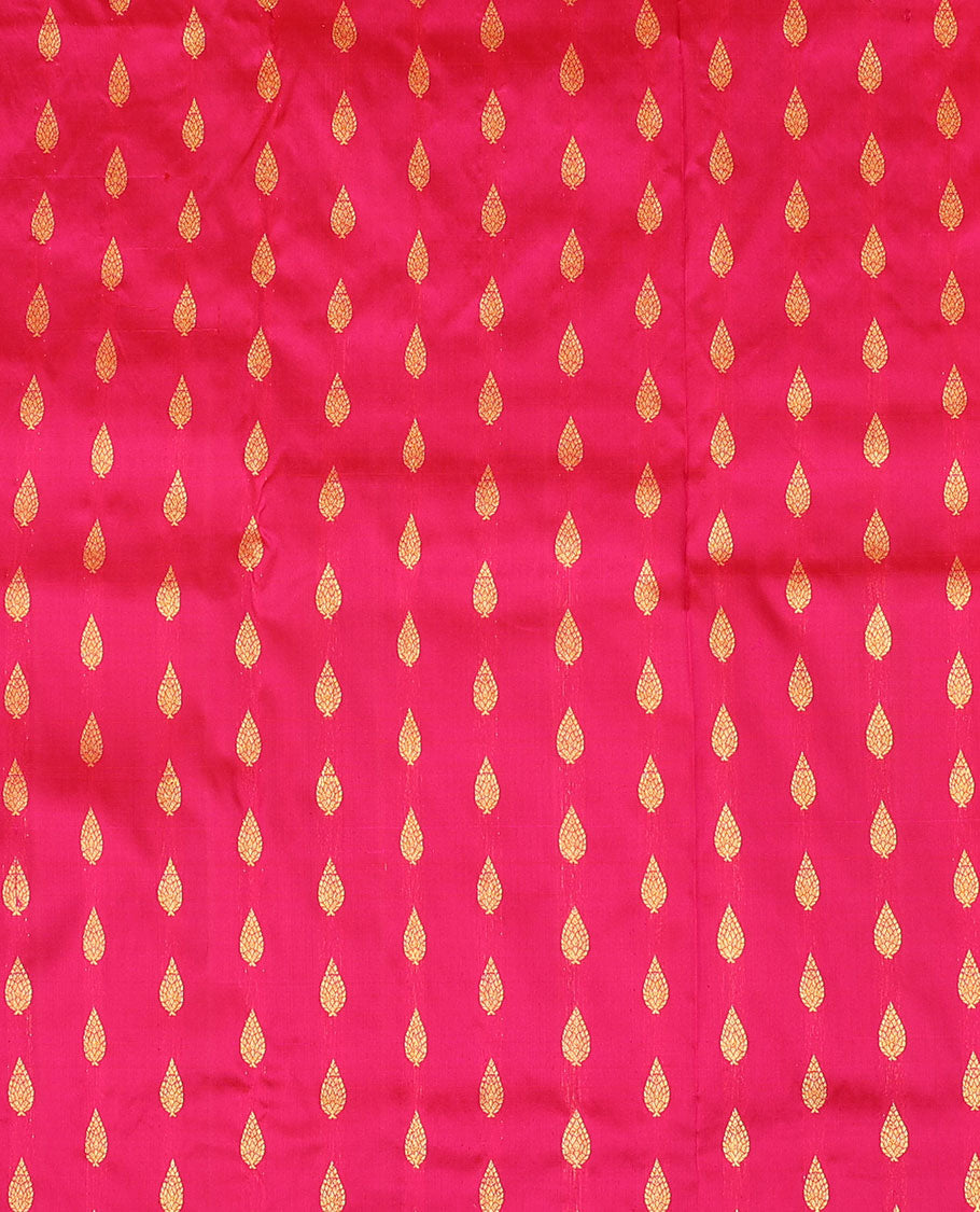 Pink pure silk half saree, zari buttas skirt, contrast border & blouse of thilakam mokku,Muthu,ara bogudi,star vanki & mango design, intricate zari woven dhavani
