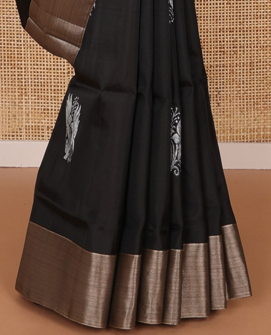 Black floral design uppada saree with contrast zari border & paisley design pallu