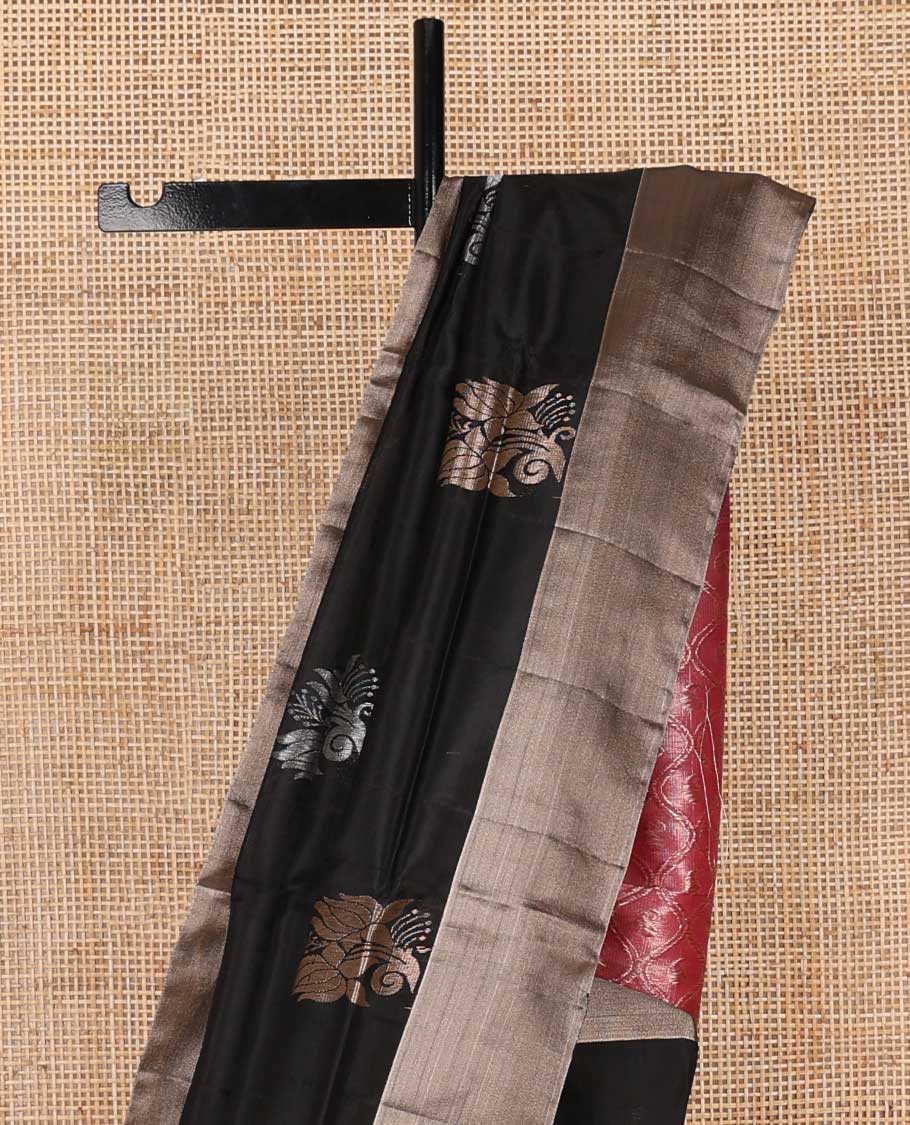 Black floral design uppada saree with contrast zari border & paisley design pallu