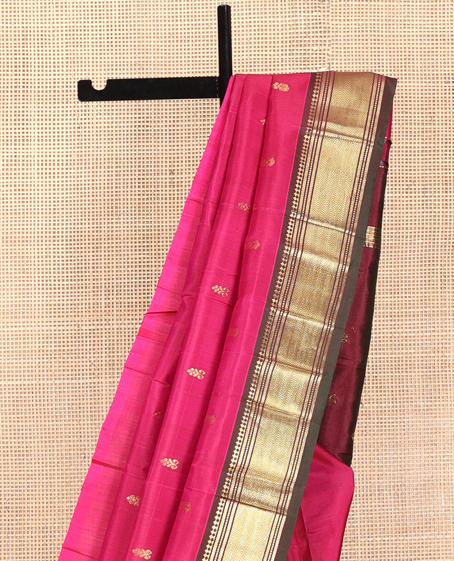 Pink Kanchipuram Silk Saree, Embellished with Zari Buttas, Contrast Border of Paneer Sombu, Banaras, Muthu, and Vanki, Zari Design Pallu, and No Blouse