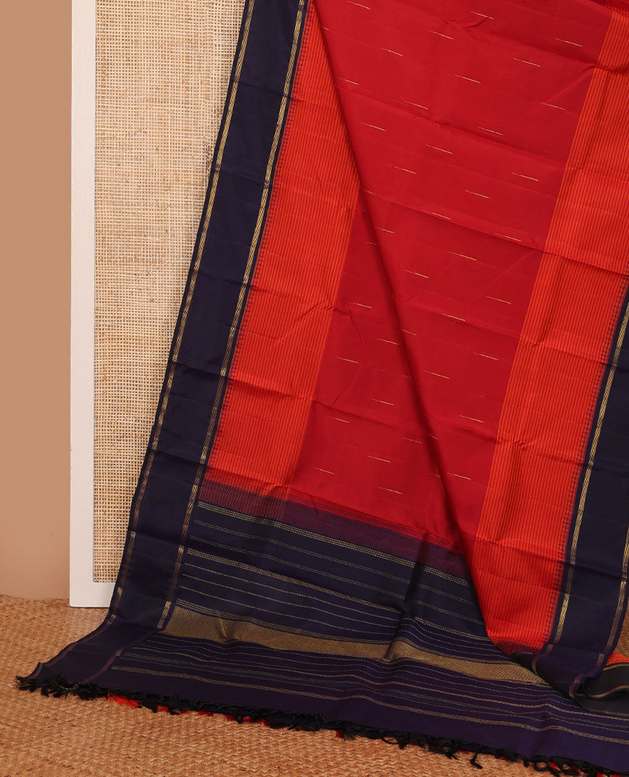 Red malli mokku Kanchipuram silk saree, contrast thazampoo rekku border of stripes, and zari design pallu