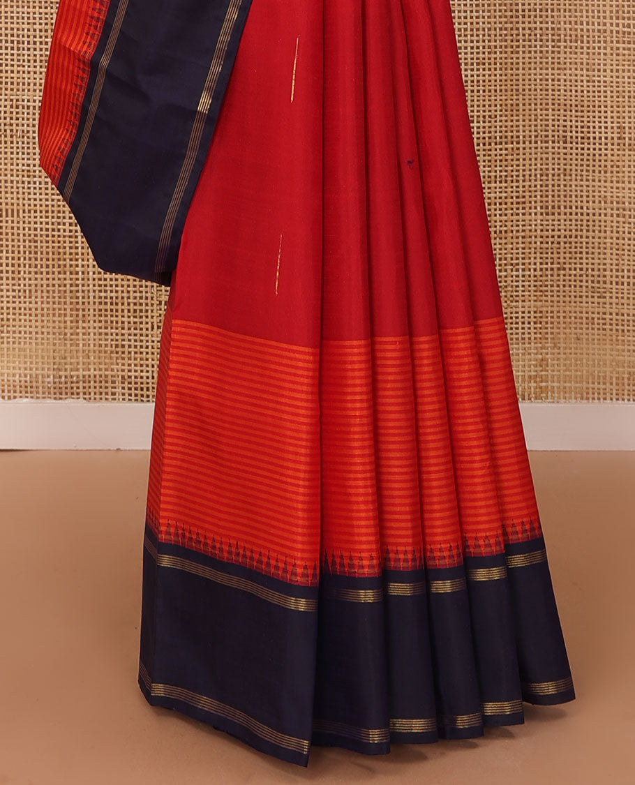Red malli mokku Kanchipuram silk saree, contrast thazampoo rekku border of stripes, and zari design pallu