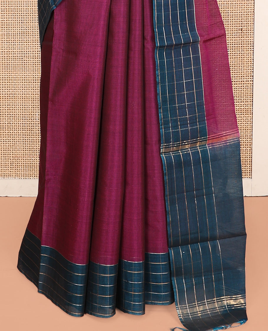 Purple Silk Cotton Saree, Finely Crafted with Buttas, Contrast Checked Border, Floral Motifs Woven Pallu, and a Contrast Blouse