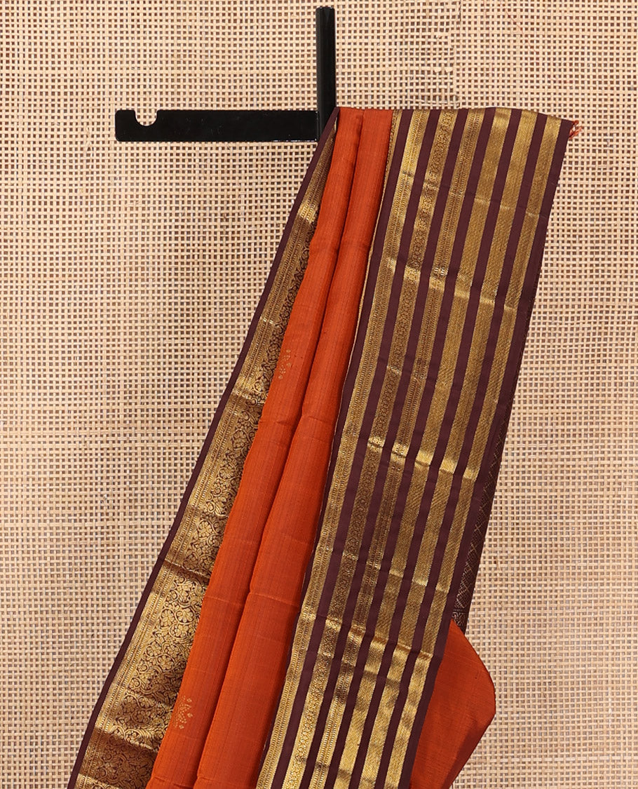 Orange zari buttas Kanchipuram silk saree, contrast varisai pettu border of thilakam mokku, banaras, muthu, kodi visiry, and mayil designs, and jaal pallu