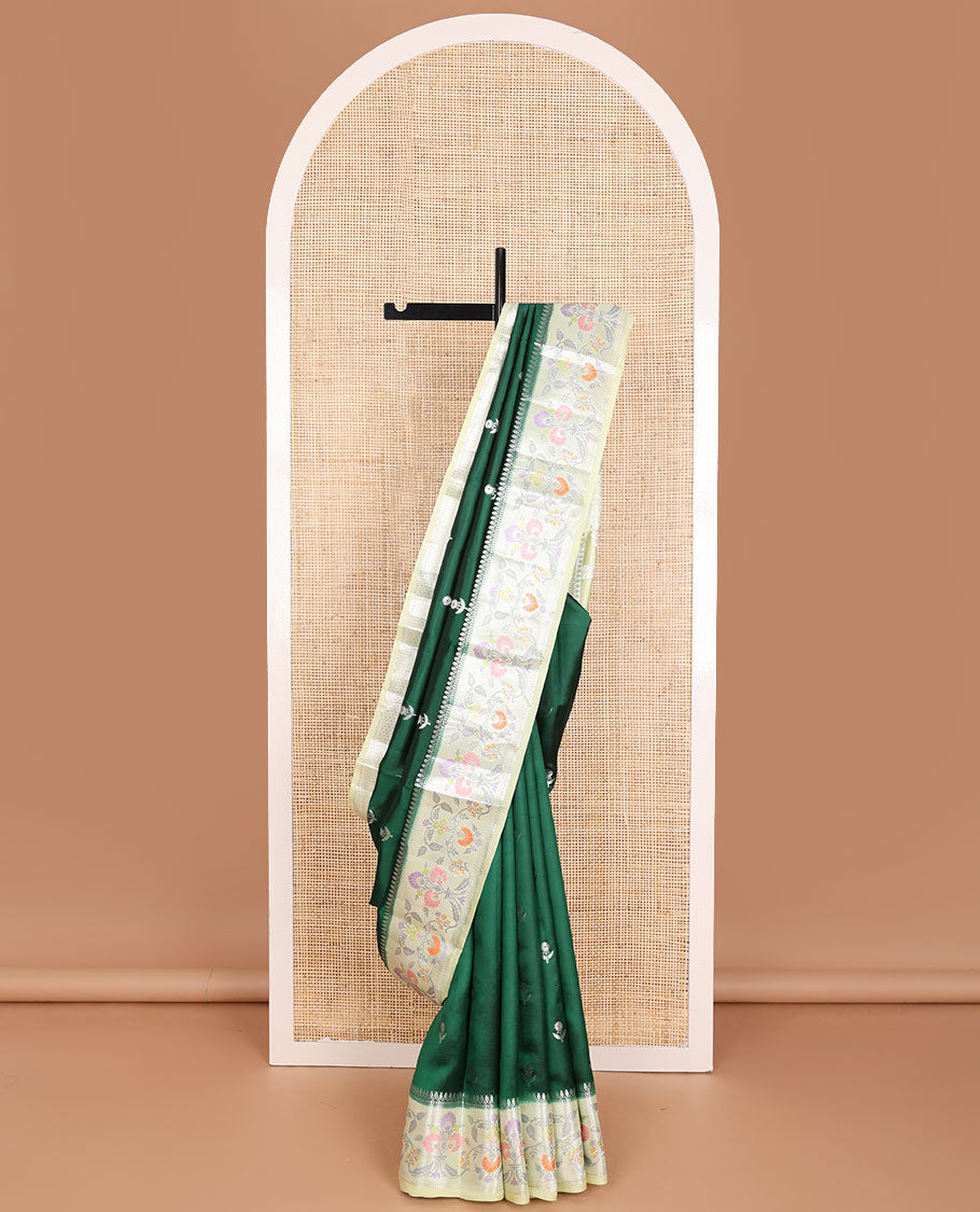 Green flower buttas raw mango silk saree, contrast zari border of floral meenalkari designs & zari design pallu