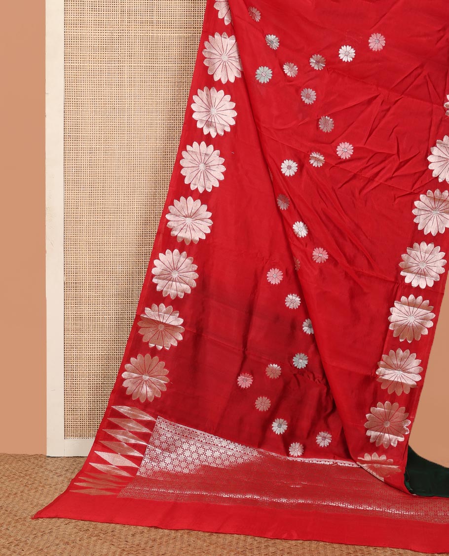 Borderless red flower buttas raw mango silk saree, self-pallu of floral designs