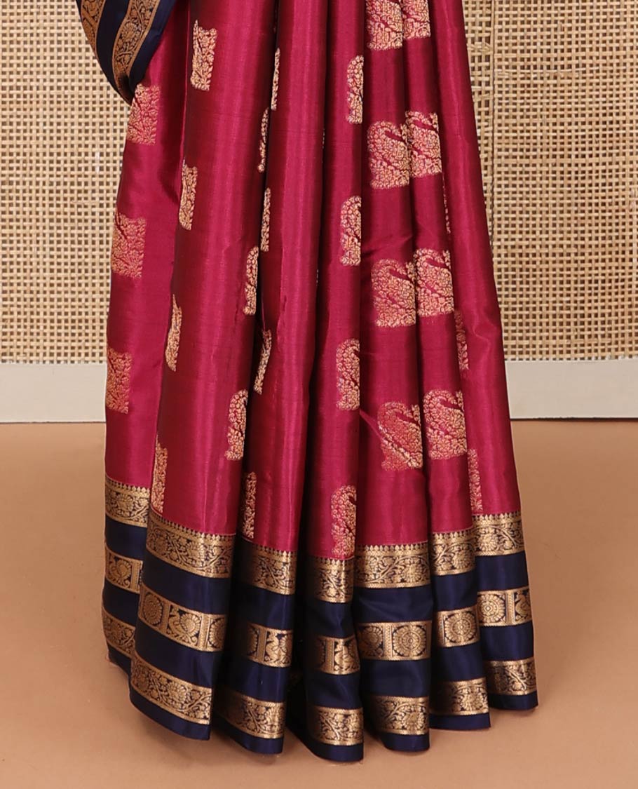 Pink zari buttas Vasundhara silk mix saree, contrast border of thilakam mokku, kathir, kodi visiry, and annam chakram designs, and pallu steeped with traditional designs