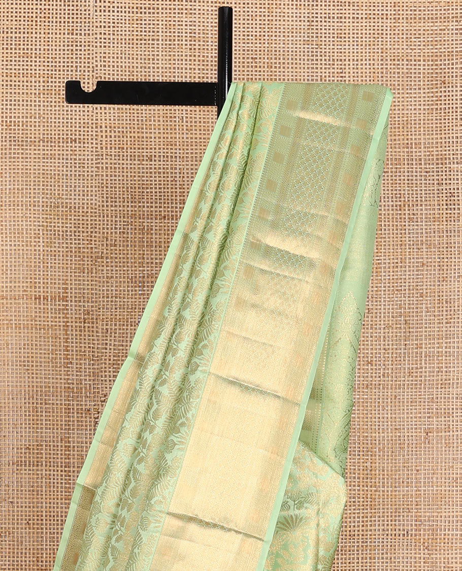 Green jacquard wedding silk saree, intricate pallu & zari border of thilakam,bentex,kathir,diamond & laddu kamalam
