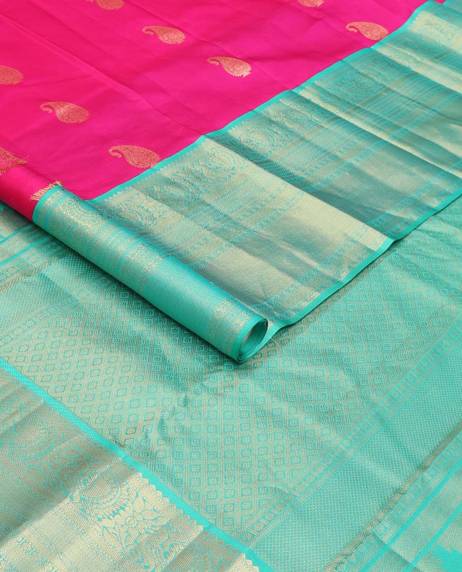 Pink manga zari buttas silk saree, contrast zari border of thilakam mokku, mayil, banaras, and mayil kann designs , and jaal pallu