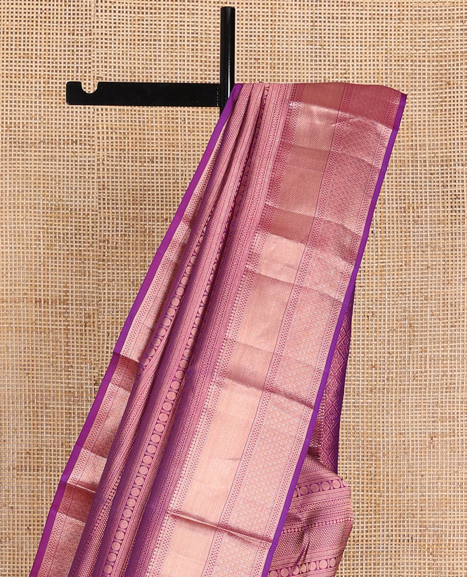 Pink geometric jacquard wedding silk saree, jaal pallu & zari border of thilakam, muthu, paisa & scallop designs
