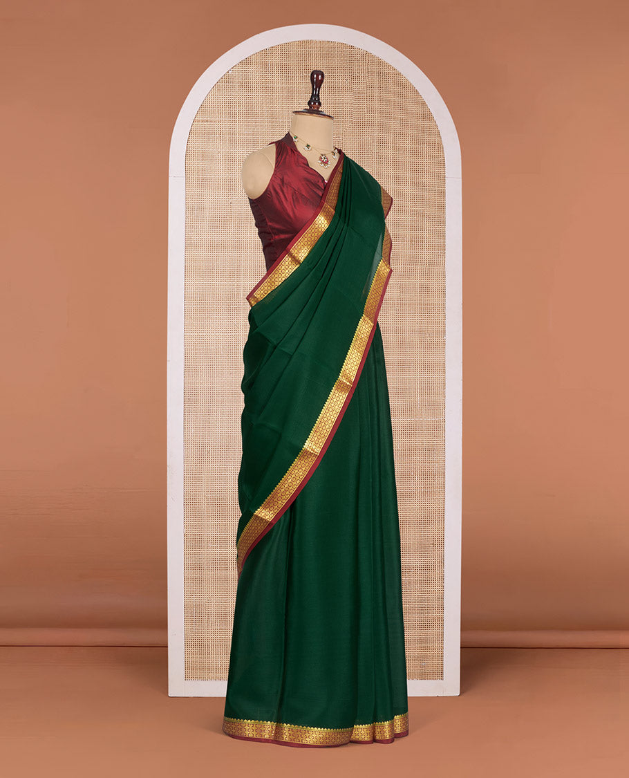Bottle Green Plain Mysore Silk Saree, Complemented by a Contrast Traditional Zari Design Border, Zari Striped Pallu, and Paired with a Contrast Blouse