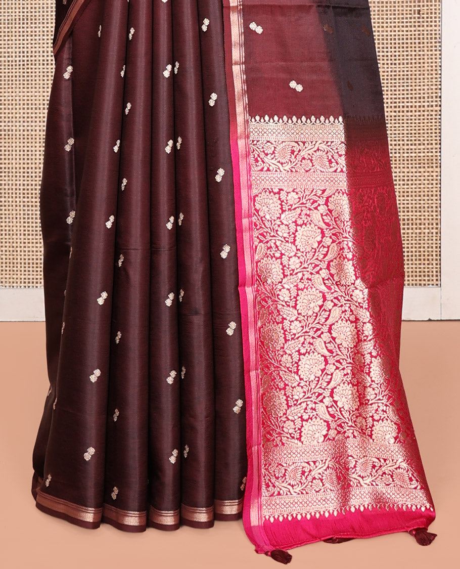 Maroon Satin Silk Saree, Finely Crafted with Buttas, a Subtle Piping Border, Complemented by a Contrast Floral-Paisley Jaal Pallu, and a Contrast Blouse