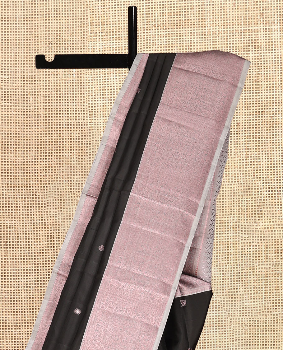 Black Mayil-Chakra Buttas Kanchipuram Silk Saree, a Contrast Intricate Border, Jaal Pallu, Contrast Blouse