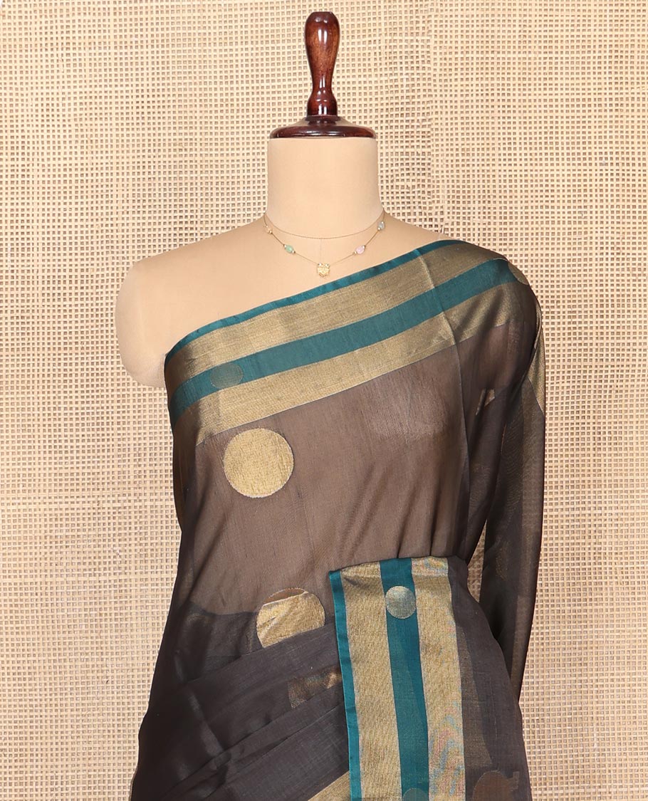 Grey Silk Cotton Saree, Accentuated with Polka Dot Buttas, Complemented by a Contrast Zari Buttas Border, Intricately Designed Pallu, and a Contrast Blouse