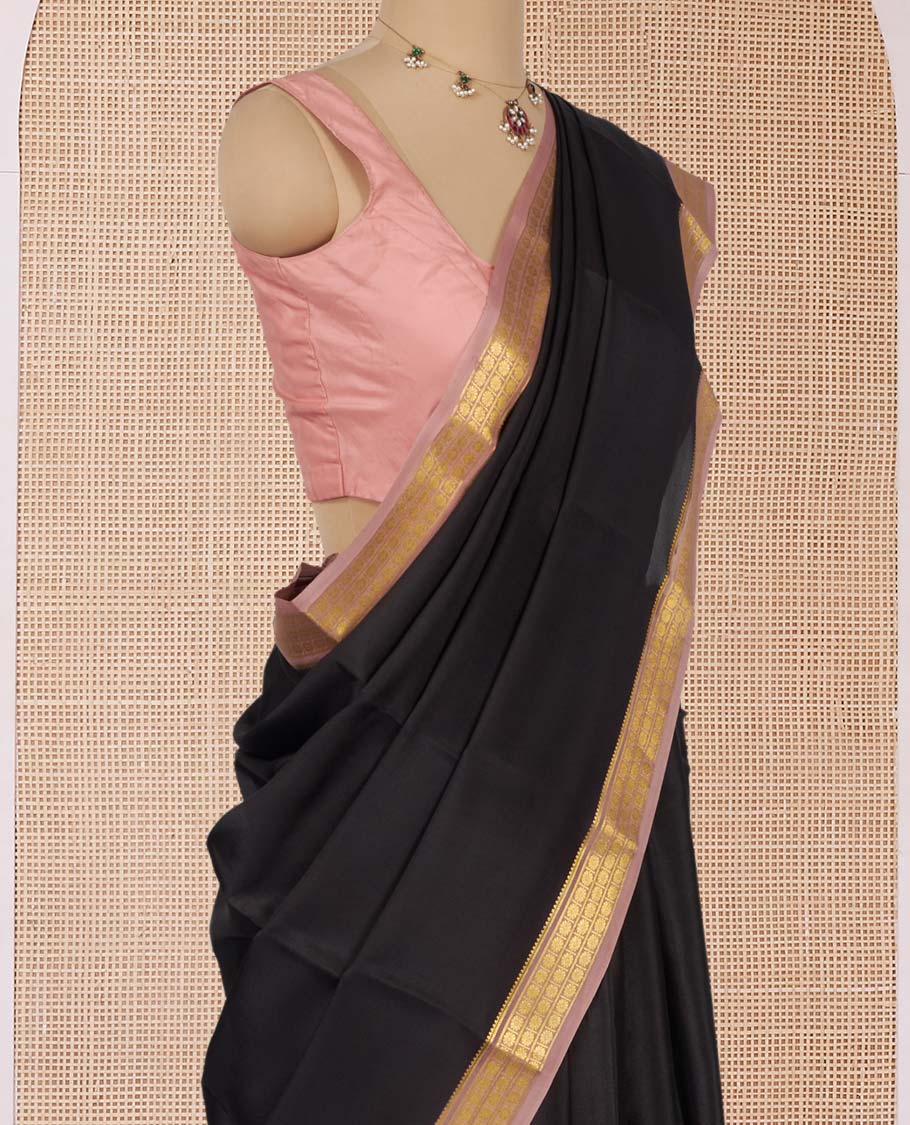 Black-Rosewood Pink Plain Mysore Silk Saree, Complemented by a Contrast Traditional Zari Design Border, Zari Striped Pallu, and Paired with a Contrast Blouse