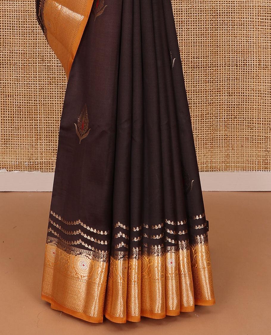 Brown floral meena buttas raw mango silk saree, contrast floral design border creeper, and floral design pallu