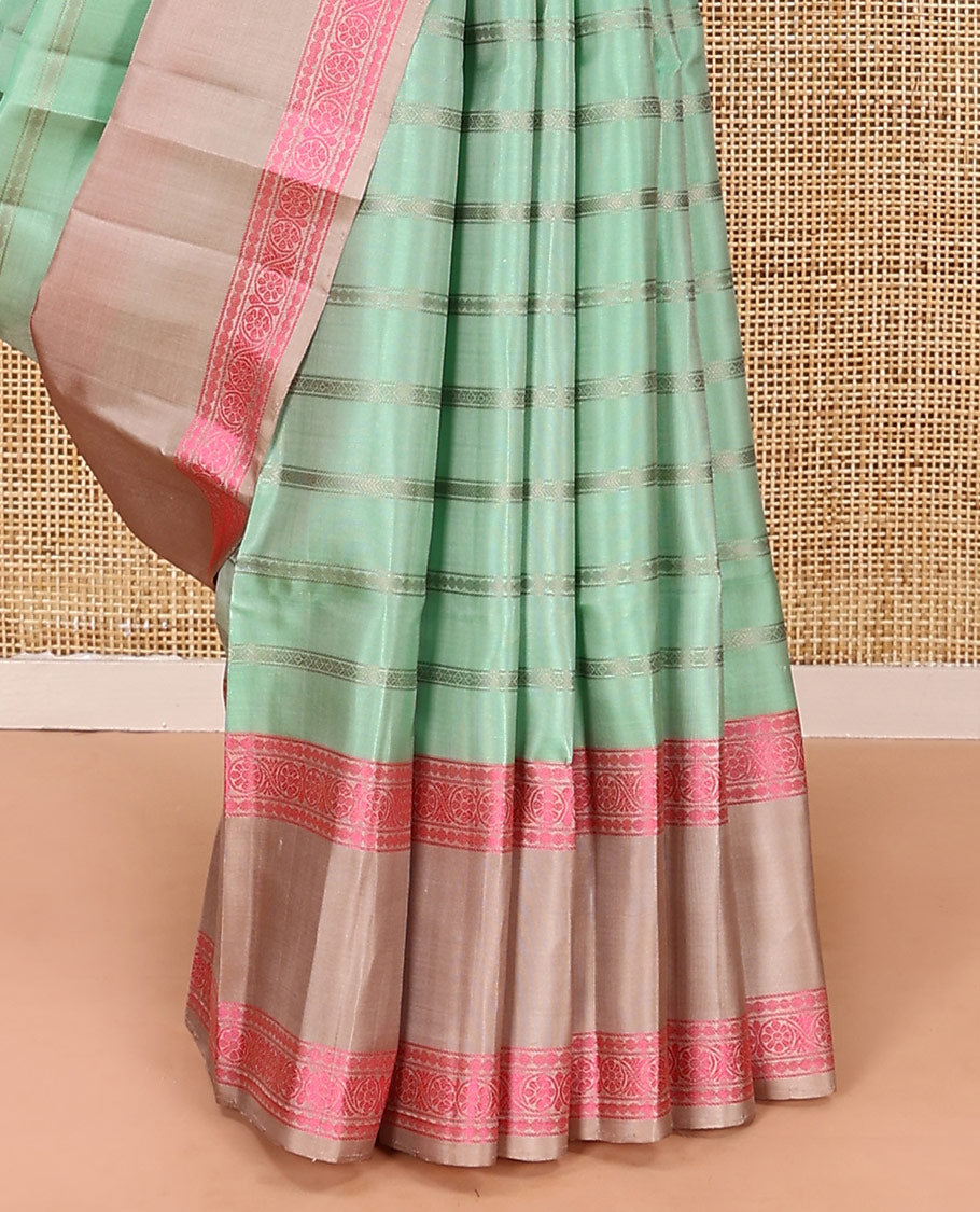 Green zari design soft silk saree, contrast rettai pettu border of rudraksham, and chakram designs, and jaal pallu