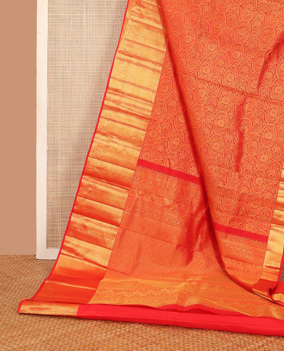 Red jacquard wedding silk saree, zari border of rekku, and paiyaadi kattam, and jaal pallu