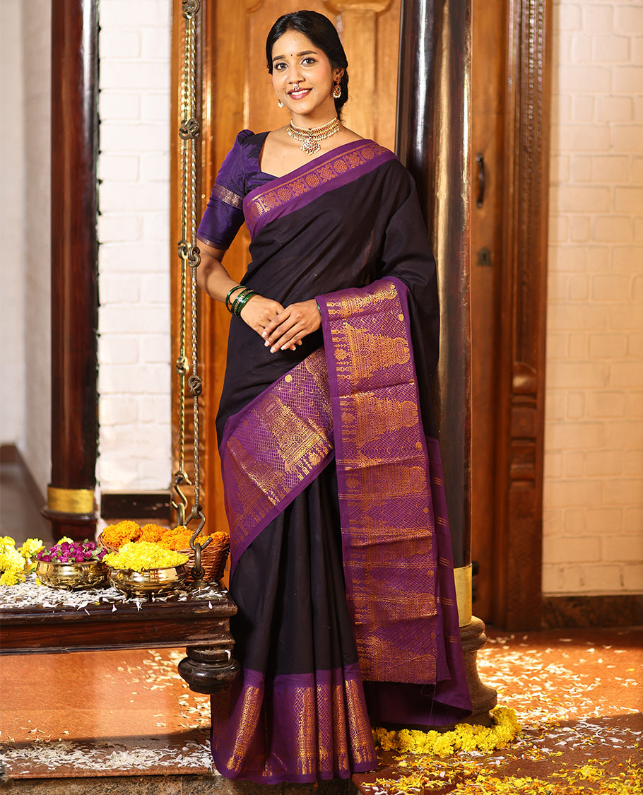 Black Plain Sungudi Cotton Saree