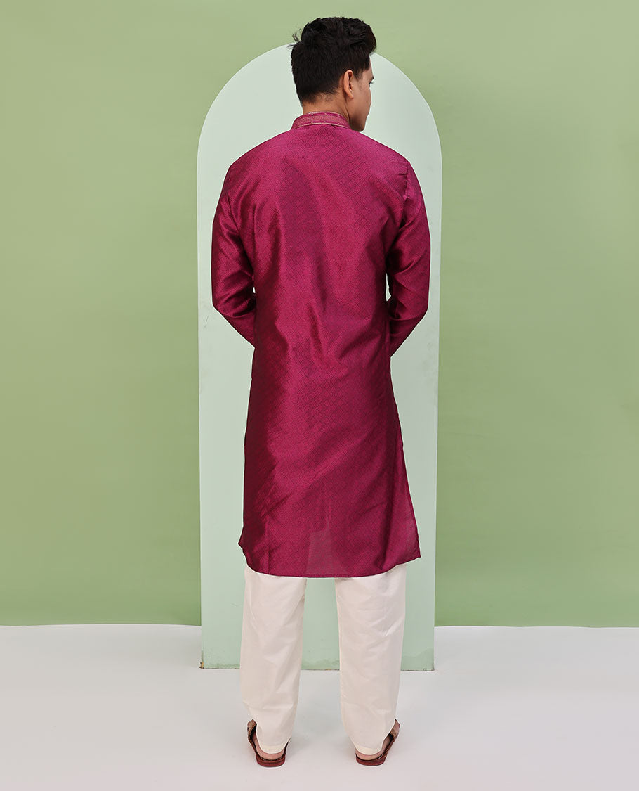 Maroon chevron embossed & neck work full-sleeved kurta