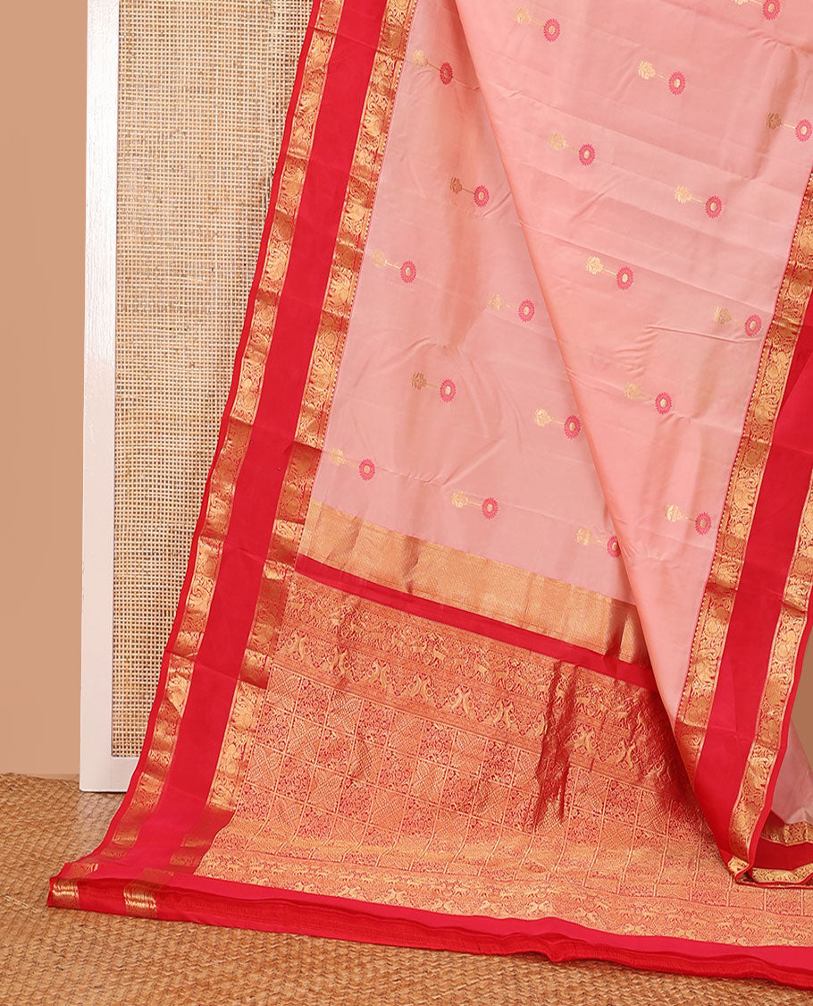 Peach Meena buttas silk saree, contrast rettai pettu border of thilakam mokku,muthu,banaras,kodi yaanai & mayil designs & zari motifs enclosed checked pallu