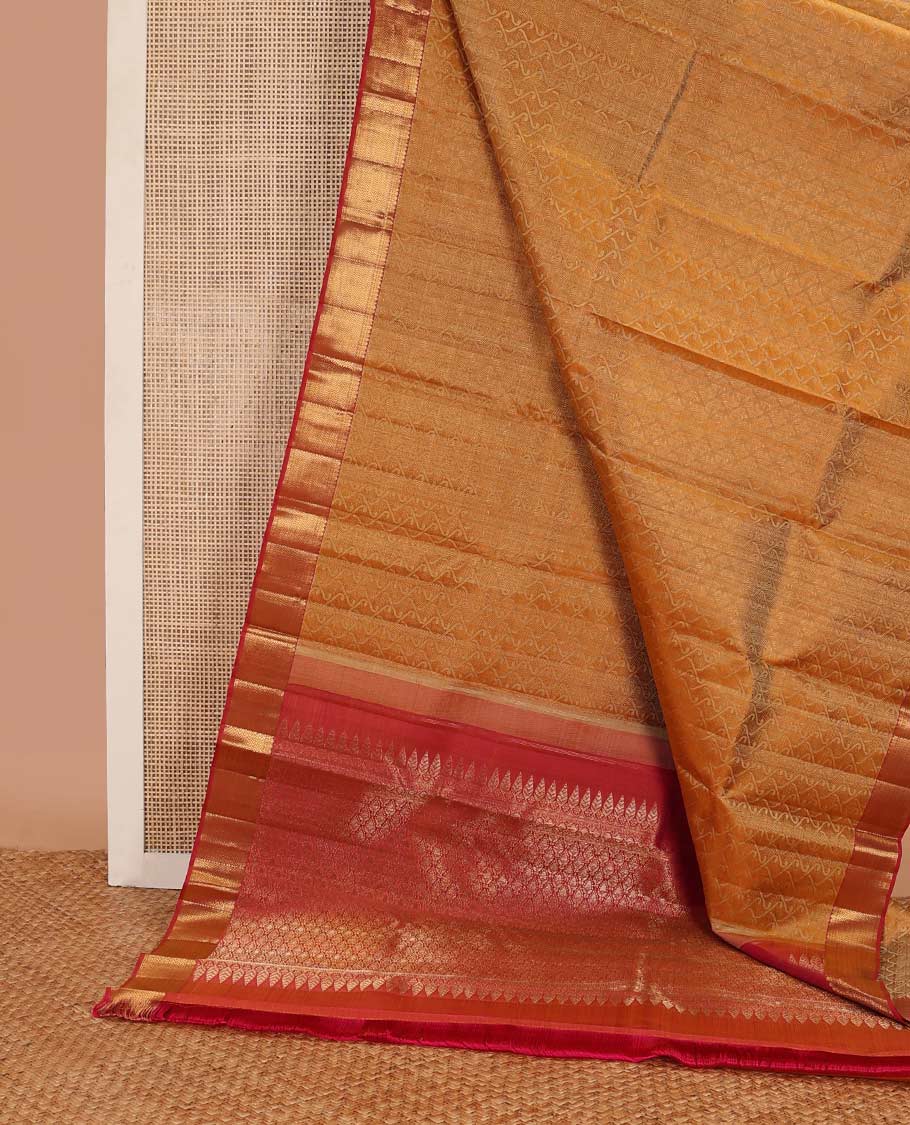 Brown jaal design silk saree with contrast border of thilakam mokku, paun, vanki design & ogee desogn pallu