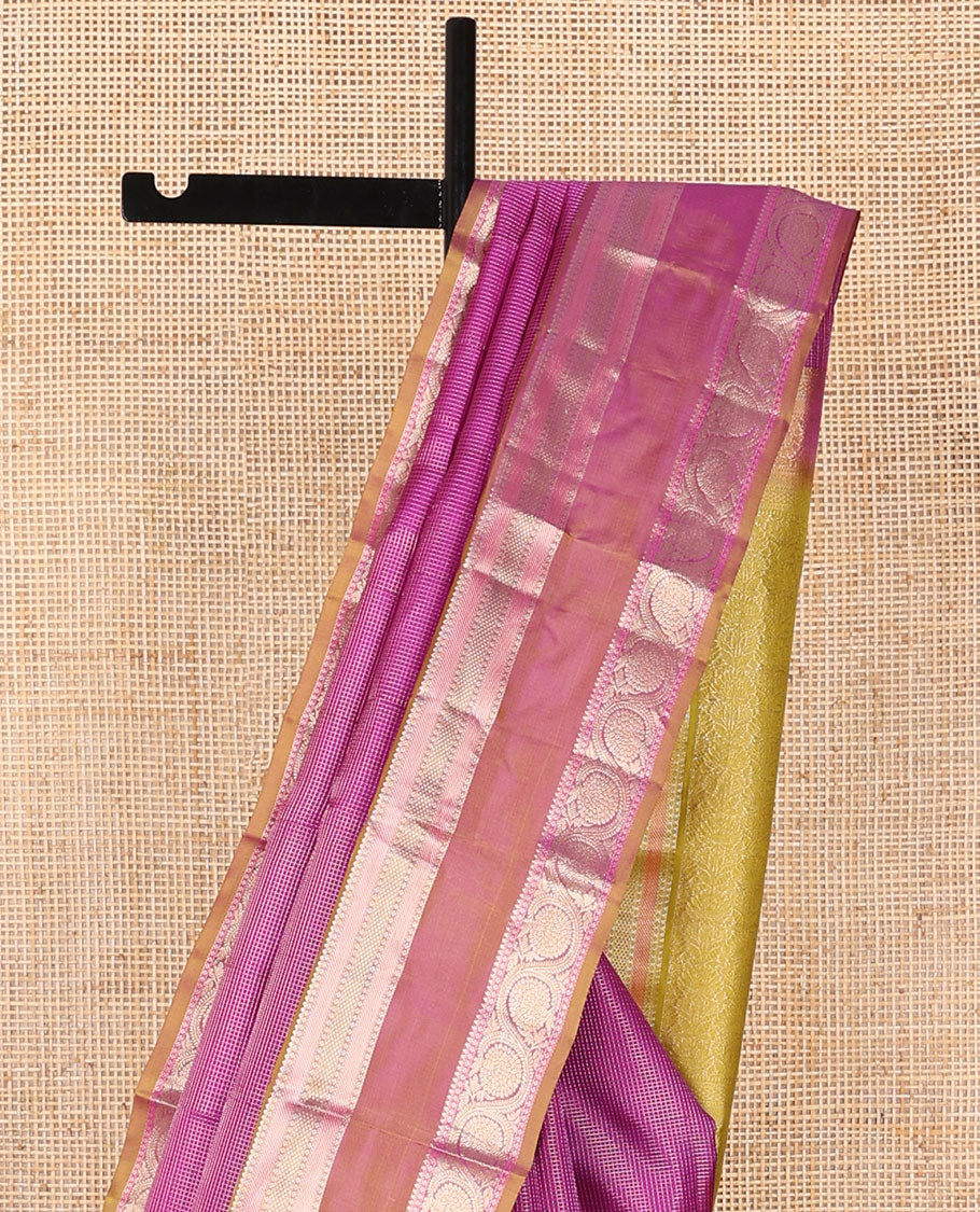 Pink checked silk saree with contrast rettai pettu zari design border & jaal design pallu