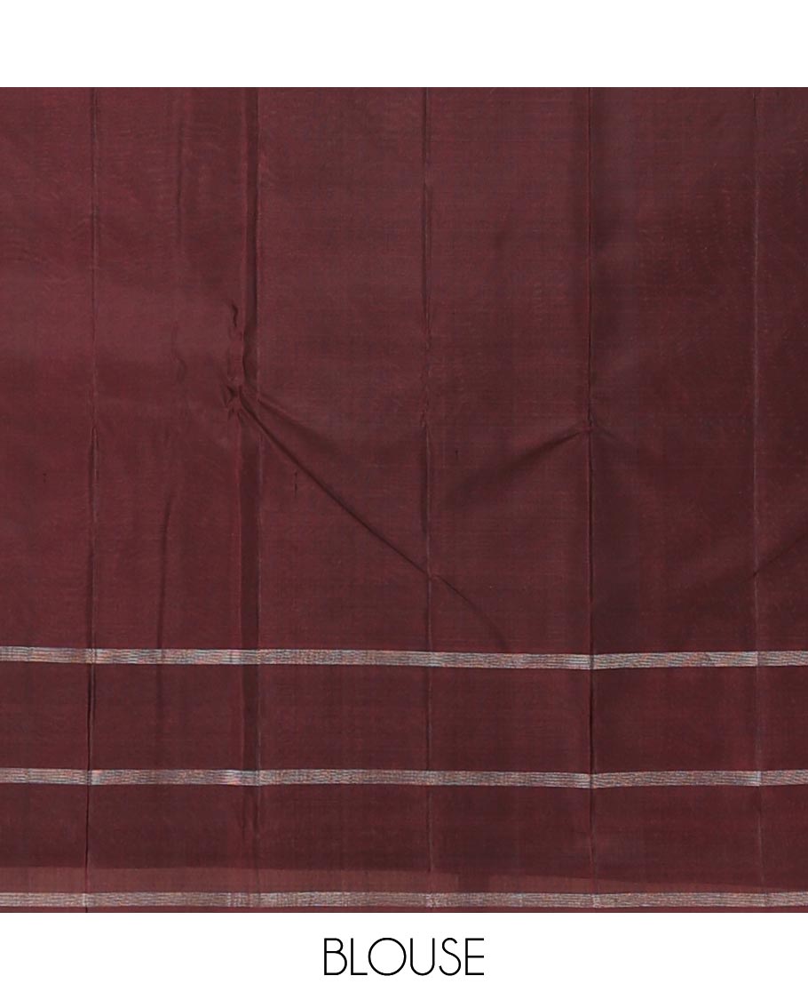 Blue checked silk saree, contrast border of mayil motifs & scallop design pallu