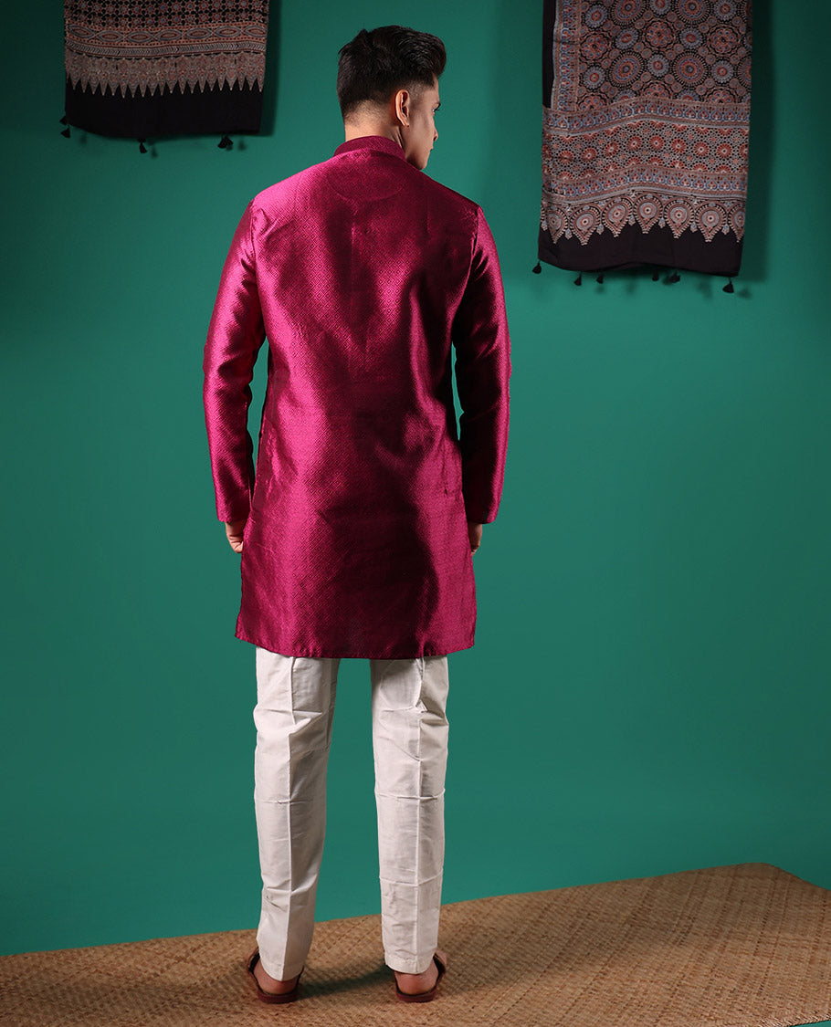 Maroon peacock eye style diamond pattern embossed full-sleeved men's kurta