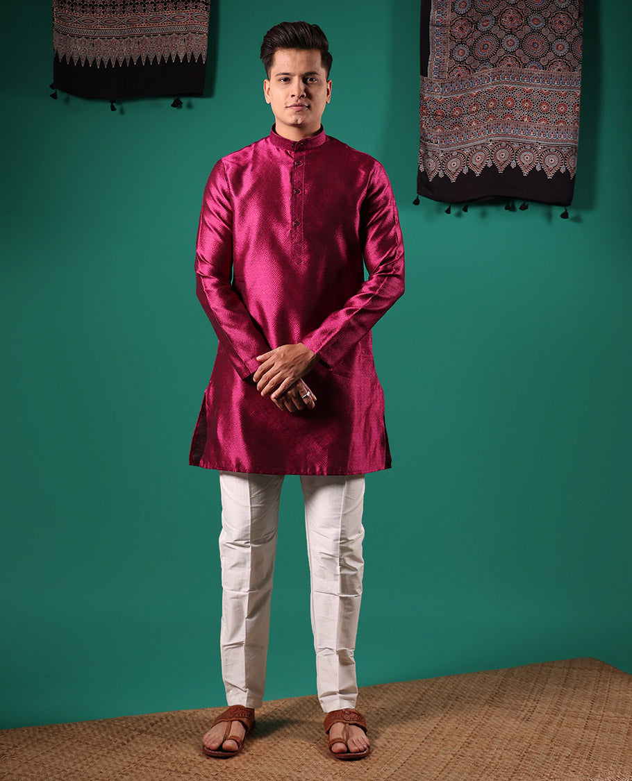 Maroon peacock eye style diamond pattern embossed full-sleeved men's kurta