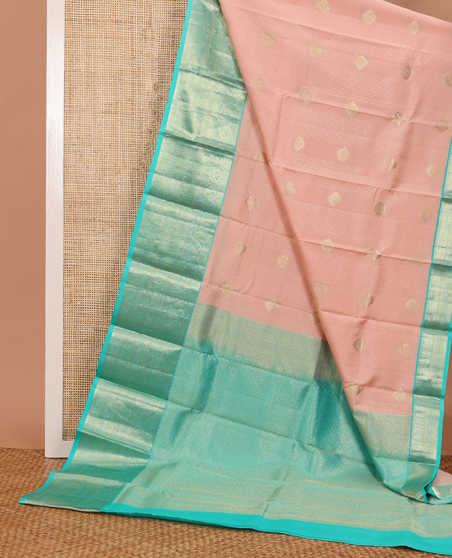 Pink zari design silksaree, contrast jaal pallu & border of thilakam,mayil,muthu,kathir,lavangam & diamond motifs