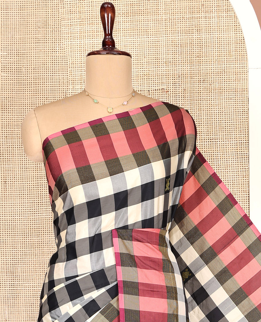Multi-Color Aarani Gift Saree, Adorned with Checked Design on Its Body, Complemented by a Contrast Border, a Self-Pallu, and Paired with a Matching Blouse
