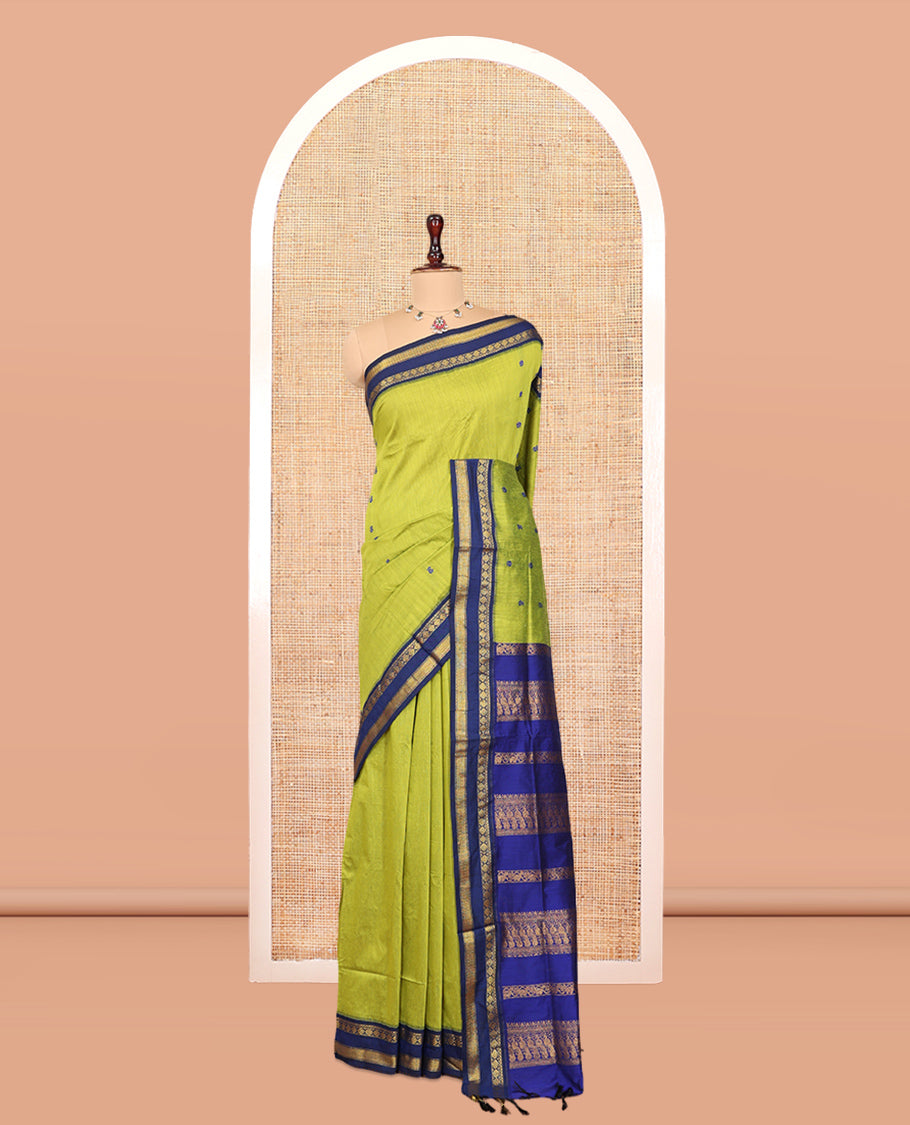 Green Kalyani Cotton Saree, Woven with Thread Buttas, Complemented by a Contrast Rettai Pettu Traditional Border, Traditional Pallu, and a Contrast Blouse