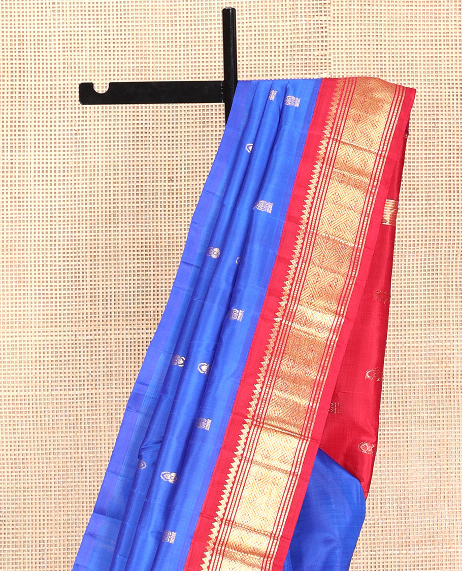 Royal Blue Kanchipuram Silk Saree, Adorned with Zari Buttas, Contrast Korvai One-Sided Border of Salngai, Banaras, Muthu, and Jaal, Zari Design Pallu, and No Blouse