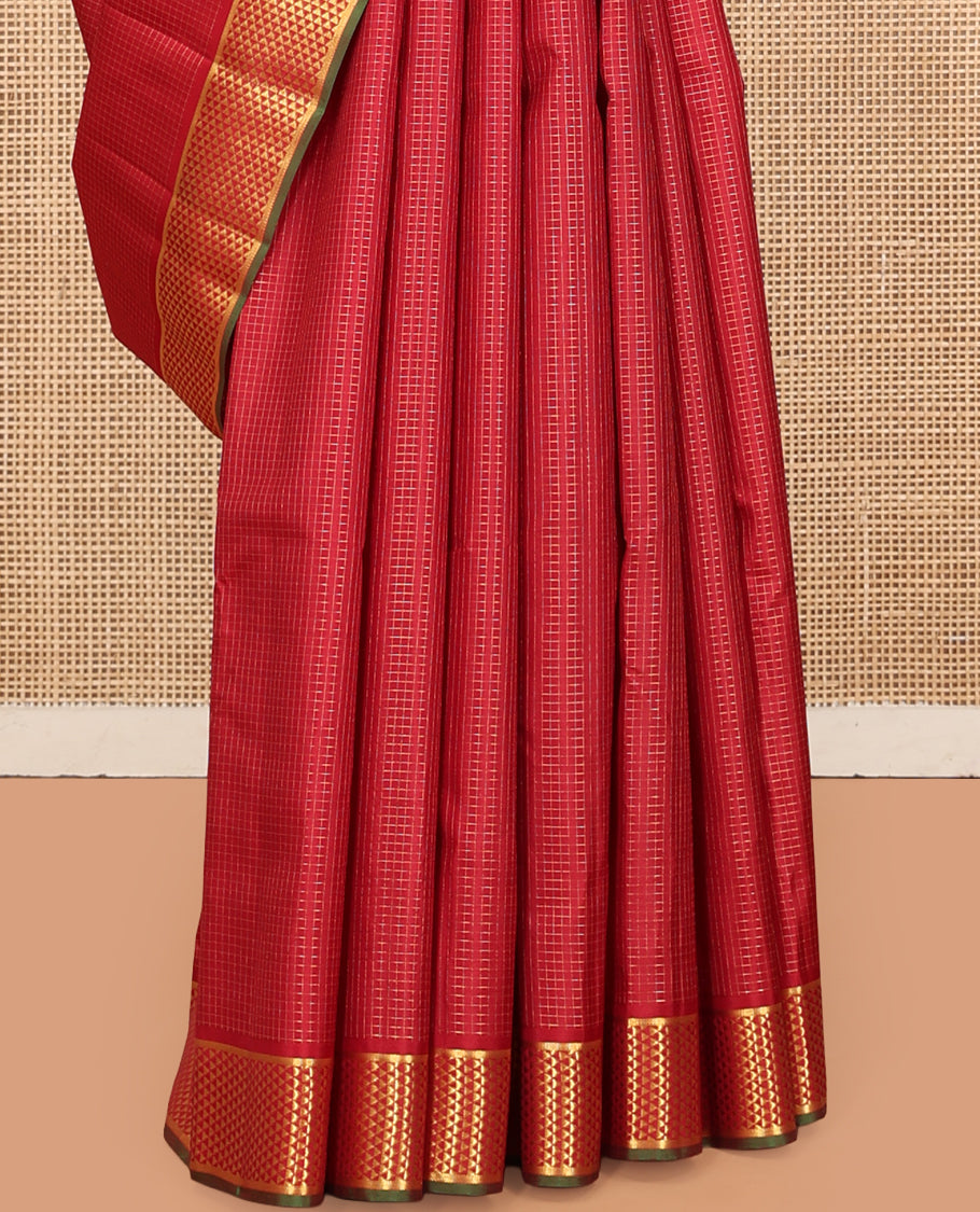 Red Checked Kanchipuram Silk Saree, Highlighted by a Zari Border of Ara Maadam Design, Pallu of Ara Maadam Design, and a Matching Blouse