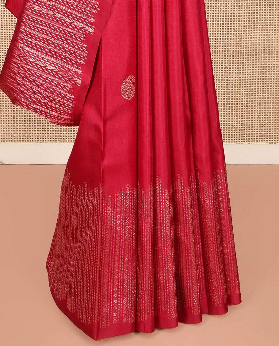 Red Kanchipuram Silk Saree, Adorned with Manga Buttas All Over Its Body, Highlighted by a Zari Border of Geometric Patterns, Grand Jaal Pallu, and Paired with a Matching Blouse