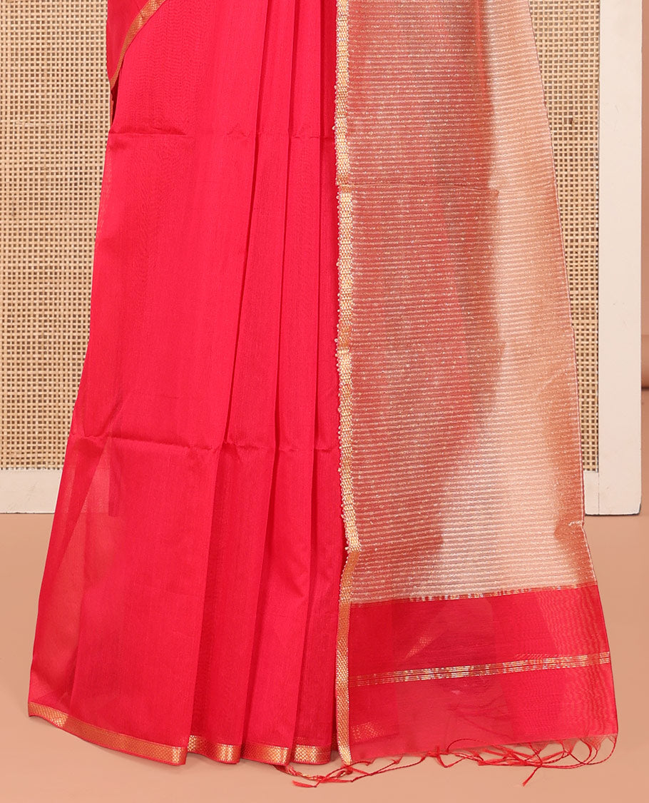 Red Plain Maheshwari Cotton Saree, Subtle Zari Piping Border, Pallu Steeped with Stripes, and Paired with a Contrast Blouse