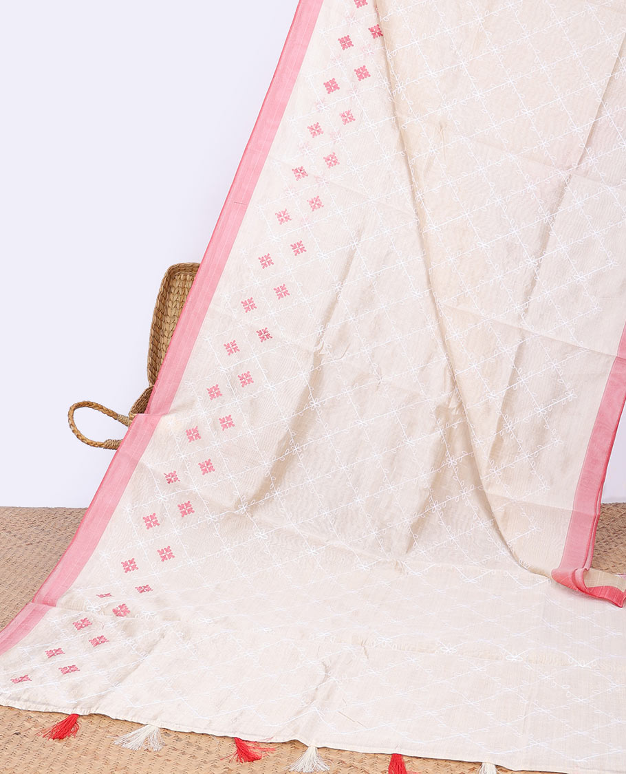 Cream argyle thread embroidery semi- banaras tussar saree with contrast plain border & floral motifs, checked design pallu